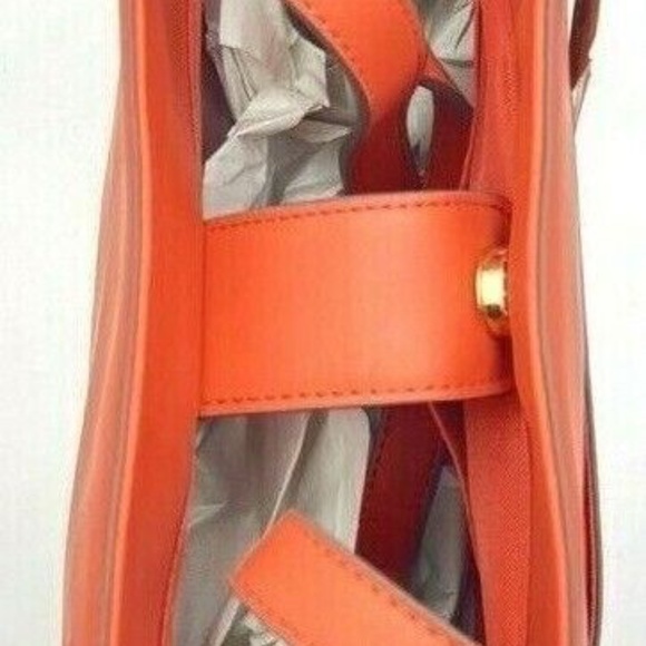 Purse Coral Bag Large main area with 2 open pockets Handbag A New Day - Picture 4 of 4